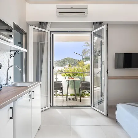 Captain'S Seafront Apartments Nydri  Exterior foto